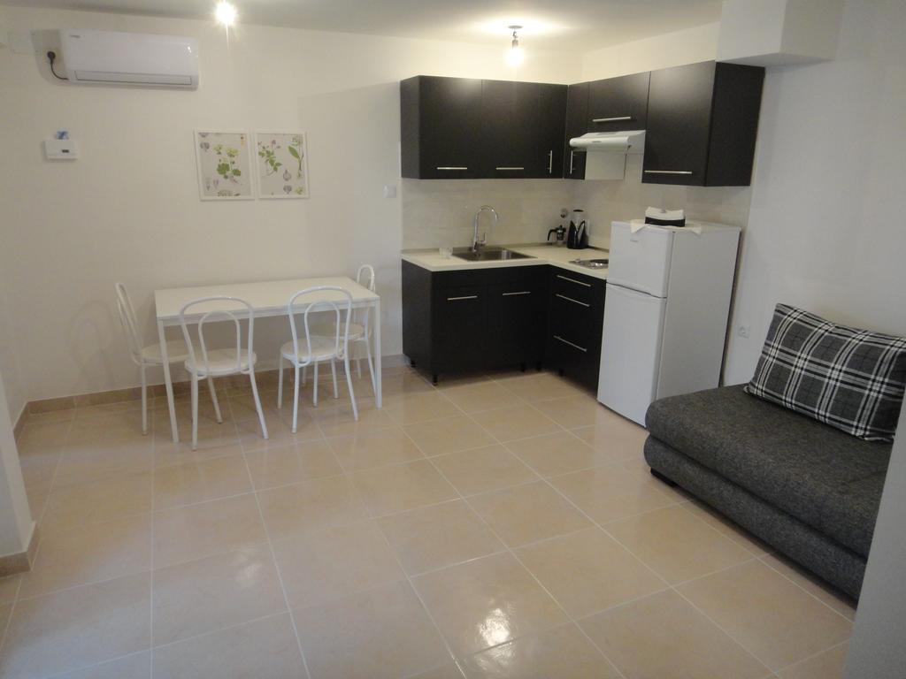 Schreng Apartments Malinska Luaran gambar
