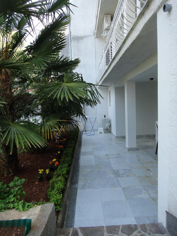 Schreng Apartments Malinska Luaran gambar